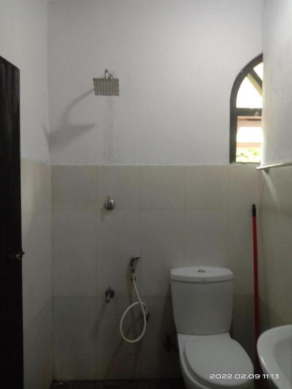 Unawatuna White Villa Luaran gambar