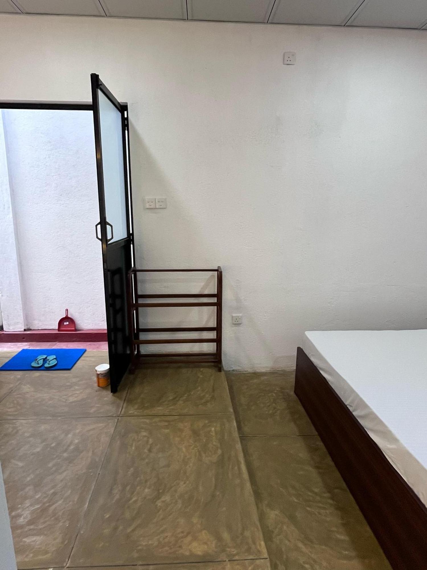 Unawatuna White Villa Luaran gambar