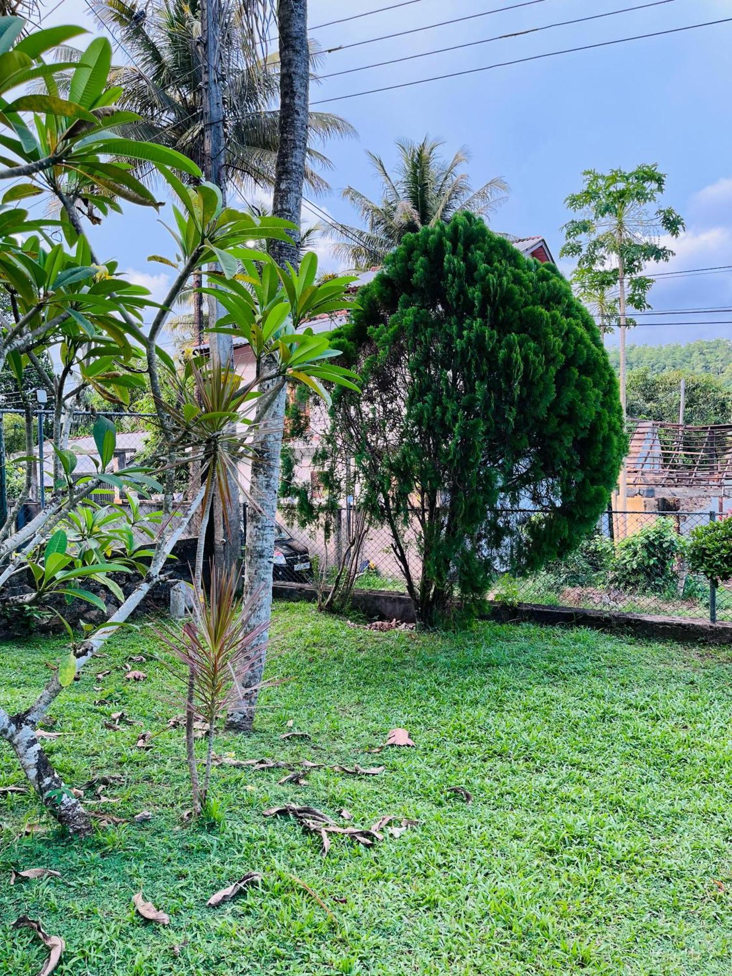 Unawatuna White Villa Luaran gambar
